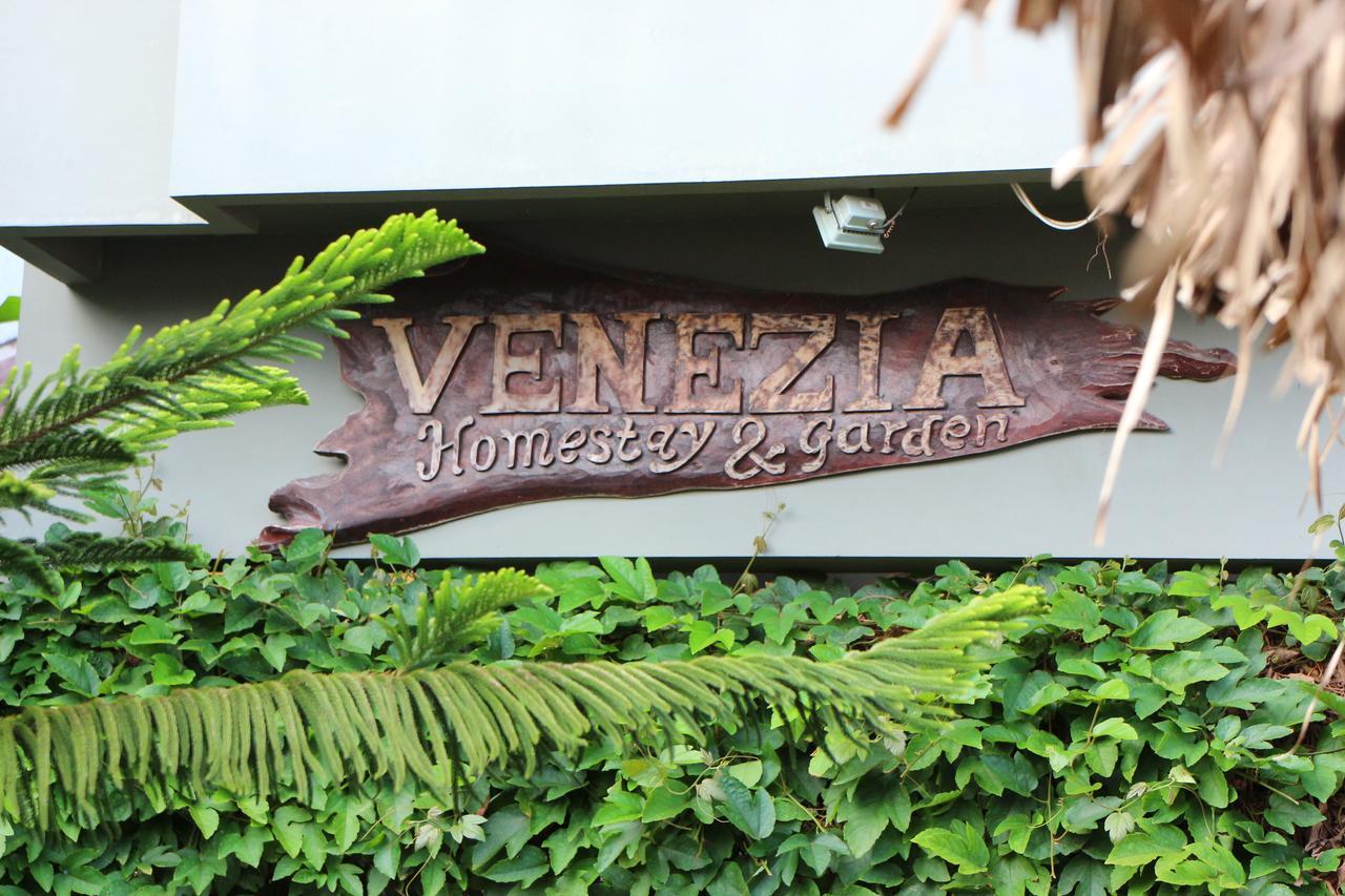 Venezia Homestay And Garden Yogyakarta Dış mekan fotoğraf